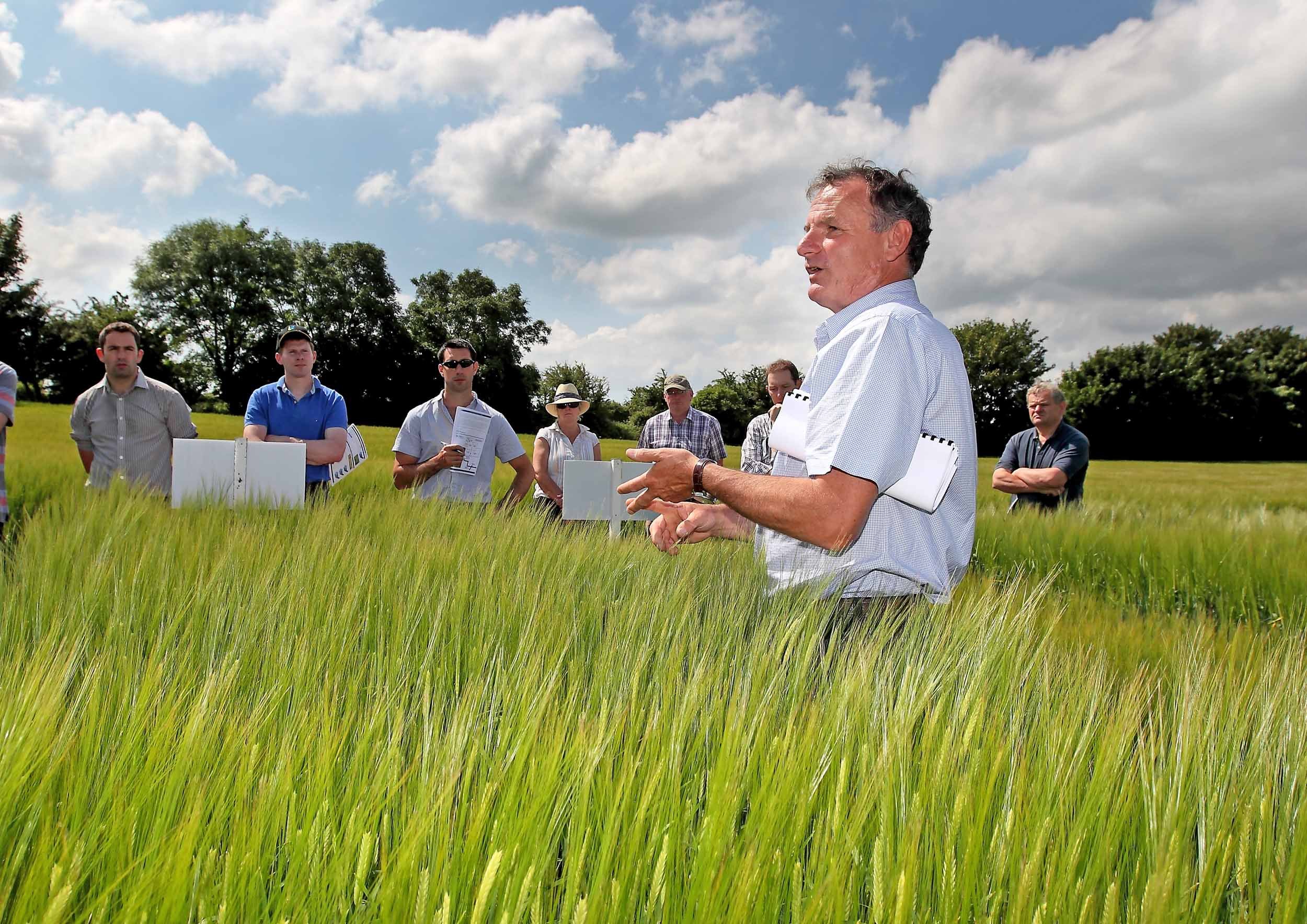 Roy Power, Managing Director of Seedtech addresses group of merchants at their annual Cereals Trials Open Day hosted in Kilmacow, Co. Kilkenny.