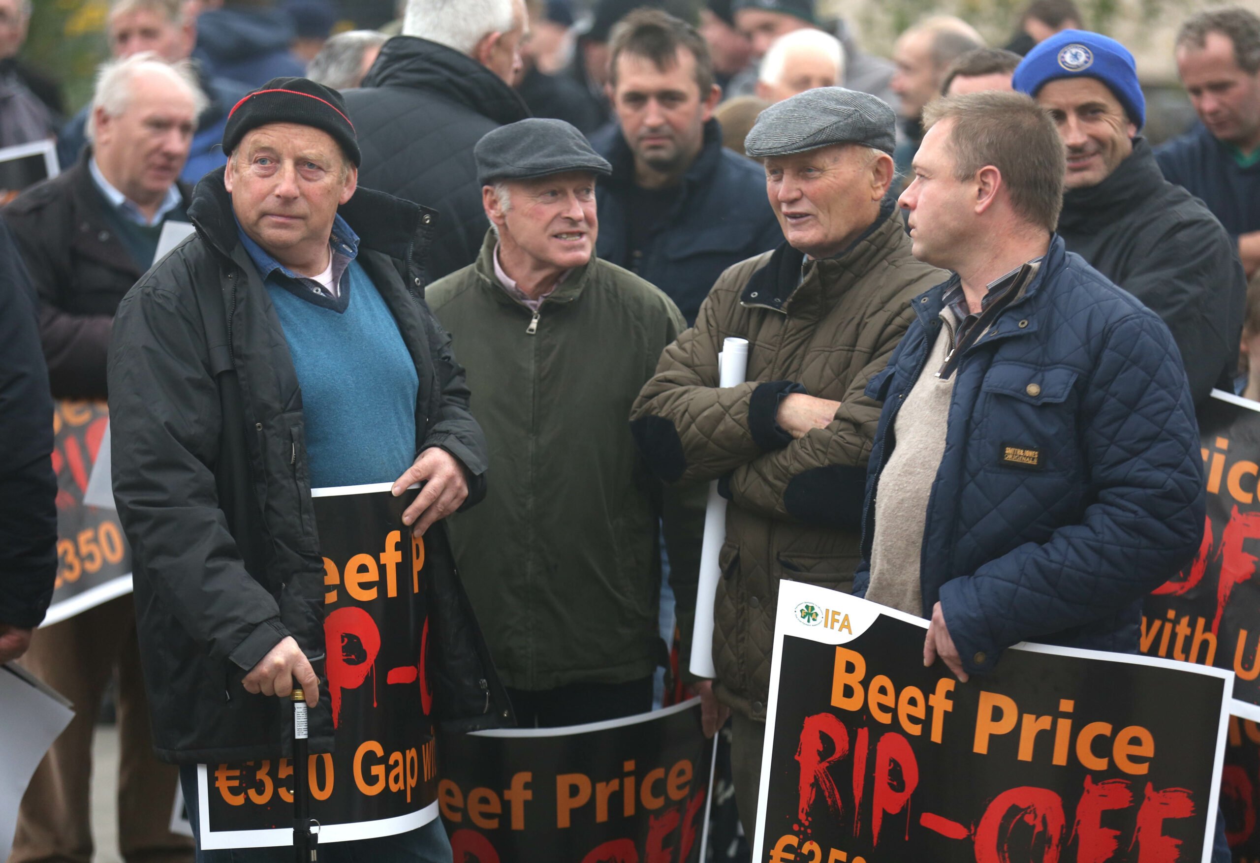 IFA farmers protest outside the Meadow Meats plant in Rathdowney Co Laois.