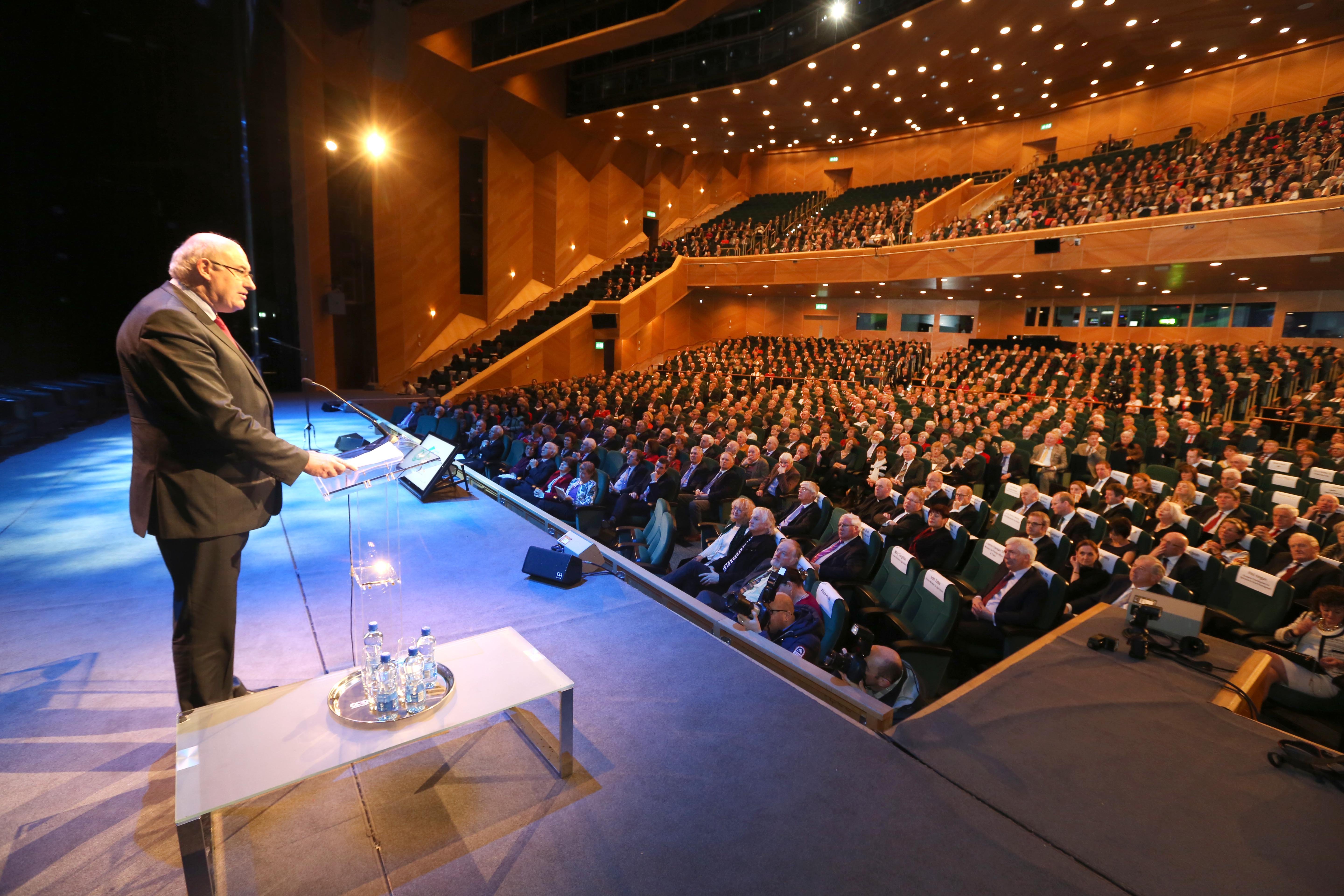 EU Agriculture Commissioner Phil Hogan speaking to 1,700 guests and voluntary officers, who served on IFA’s National Council and Executive Council, since the founding of the Association in 1955, attending the IFA’s 60th commemoration at the Convention Centre in Dublin.