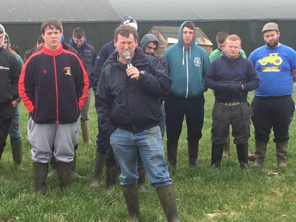 Sean Daly (centre) speaking to farmers at the farm walk held on his farm.