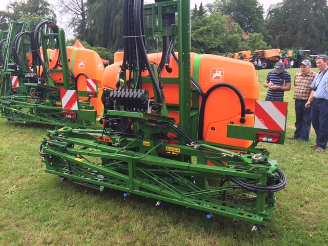 Amazone UF 901