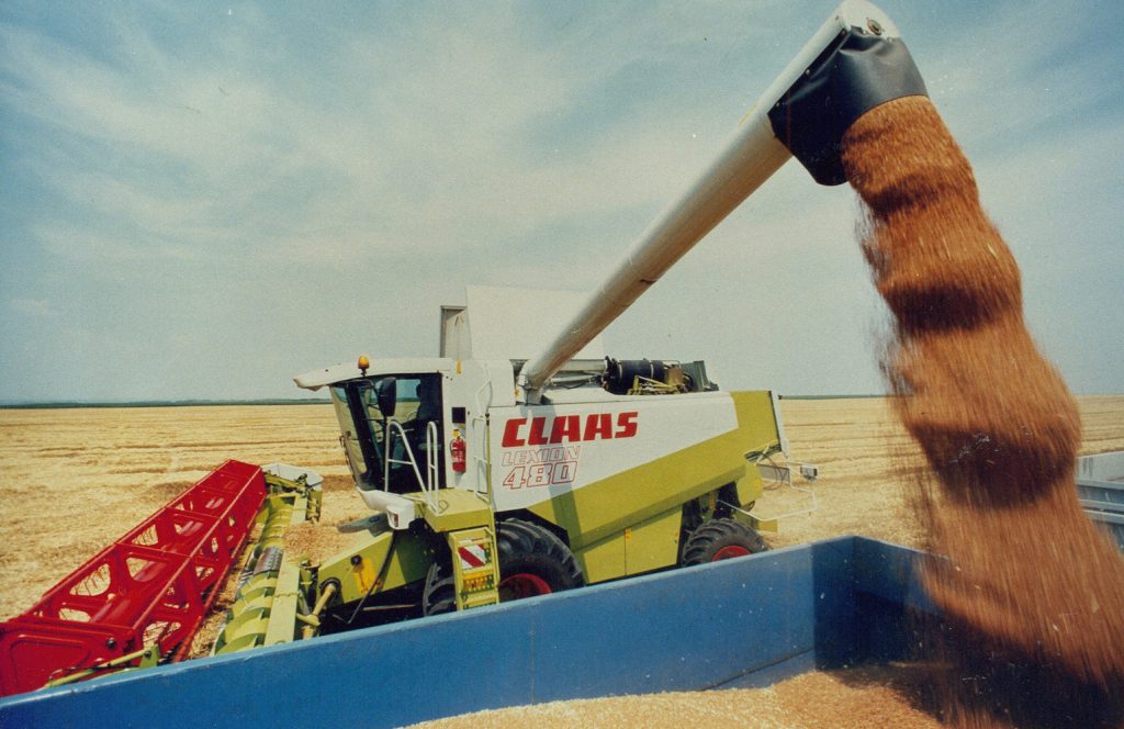 Now a historic photo: In 1995 Claas introduced the first LEXION models to the market.