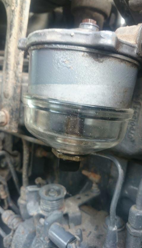 A clean water trap filter