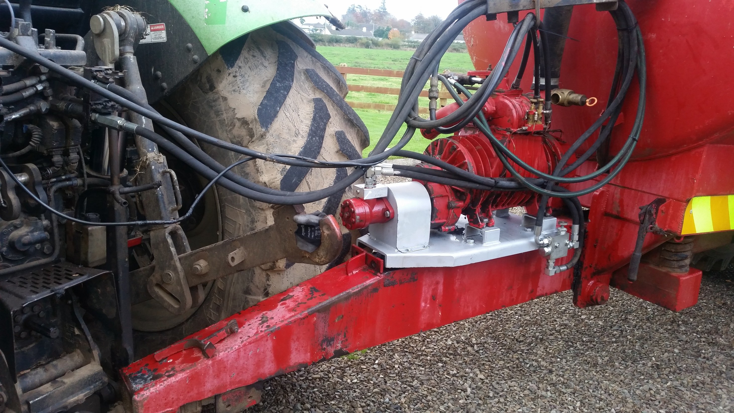 The new hydraulic SafeShaft system.