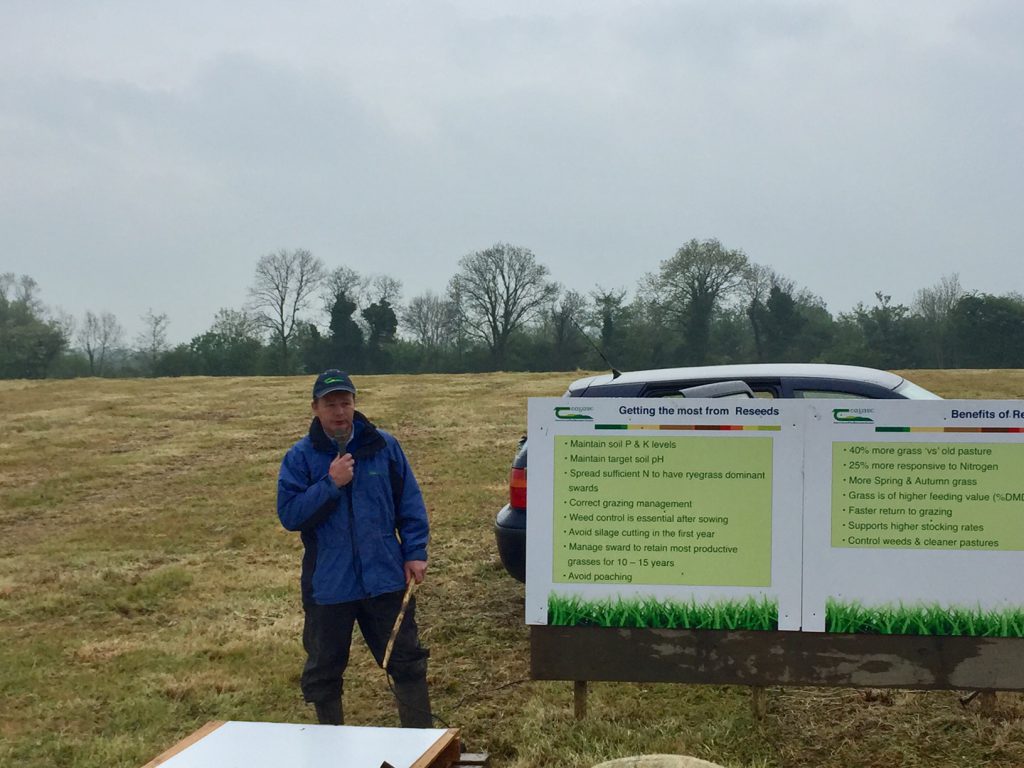 Teagasc’s David Webster speaking at the reseeding demonstration