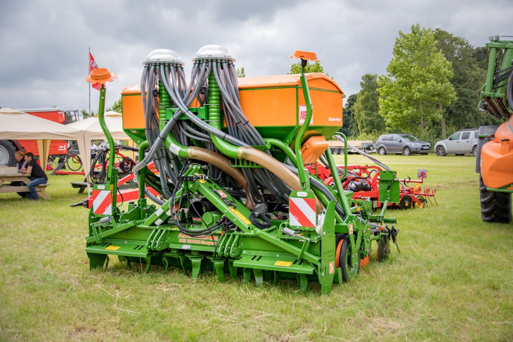 Amazone’s new ‘grain and fertiliser’ one-pass system