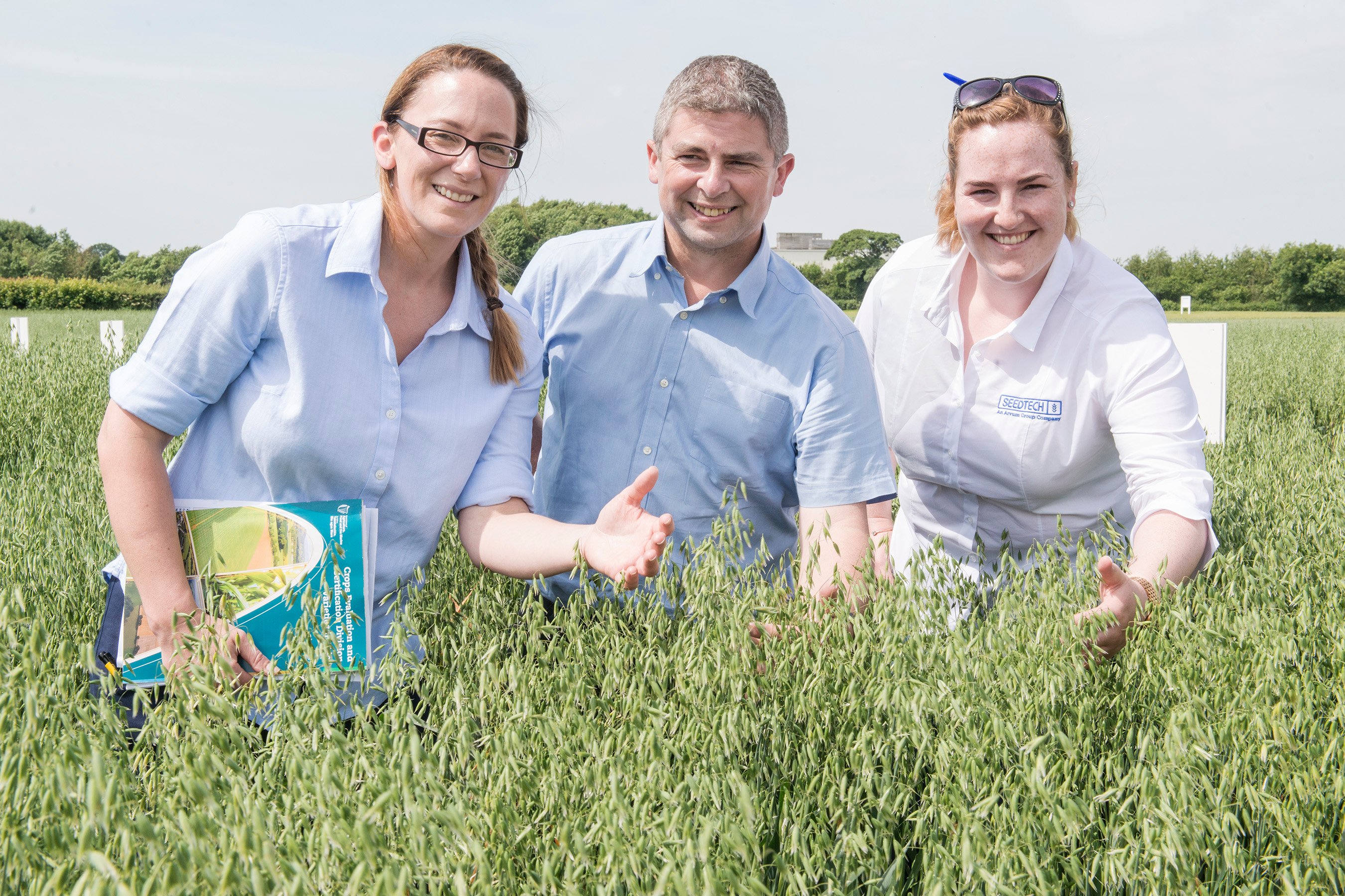 Clodagh Whelan, DAFM, alongside Tim O’Donovan and Marianne Jordan, Seedtech. Image source: O’Gorman Photography