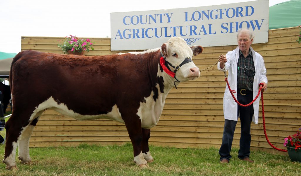 Coote Geelan, with Baltymore Orange, winner of class 46