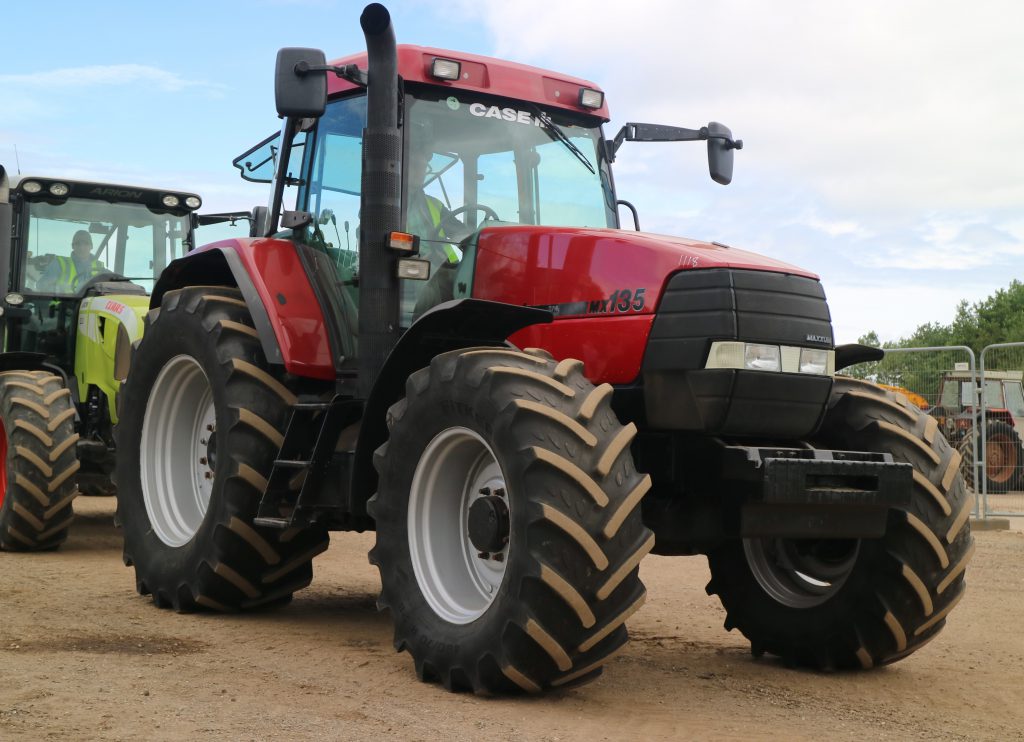 This fine example of a Case IH MX135 went under the hammer for €12,785