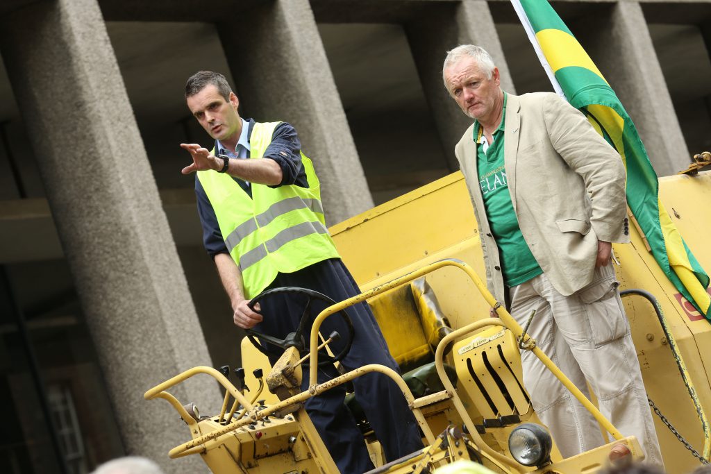 The President of the IFA, Joe Healy, and the Chairman of the IFA’s Grain Committee, Liam Dunne, at the protest outside the department building last week. Image source: Finbarr O’Rourke