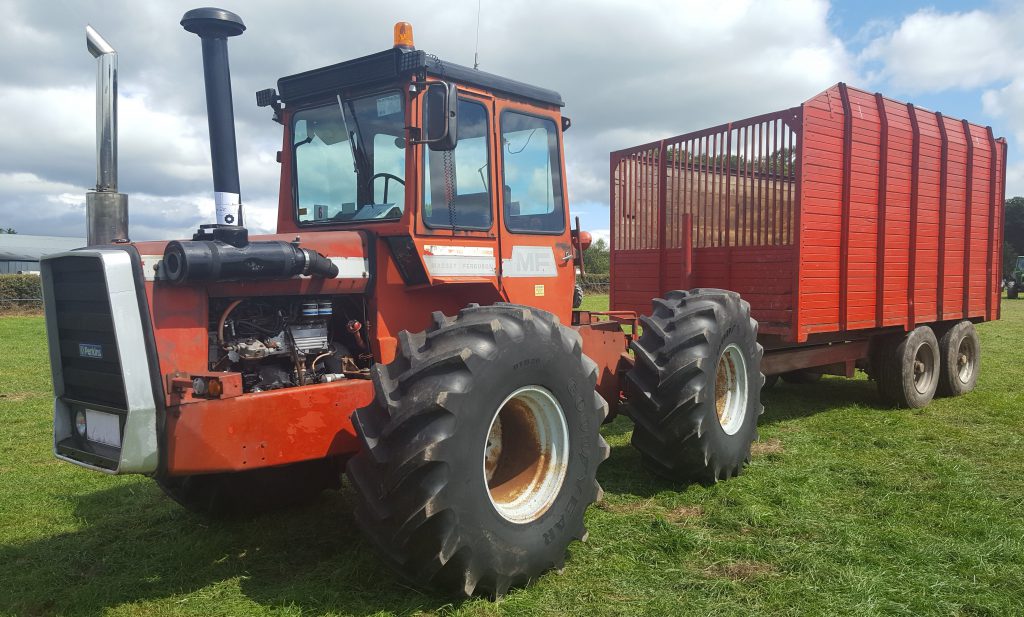 Perkins muscle: There were surprisingly few Massey Ferguson tractors at the event compared, for example, to the wealth of Fords. This articulated MF was gainfully employed hauling grass away