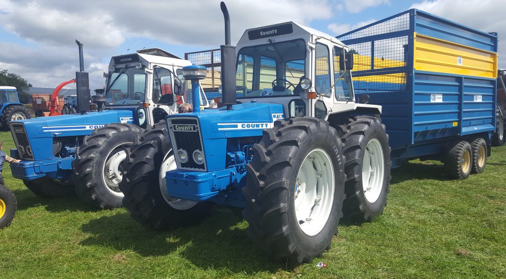It wasn’t just Ford tractors that populated the event. Ford-derived variants also featured prominently. Alongside a batch of Muir-Hills was an impressive selection of County tractors