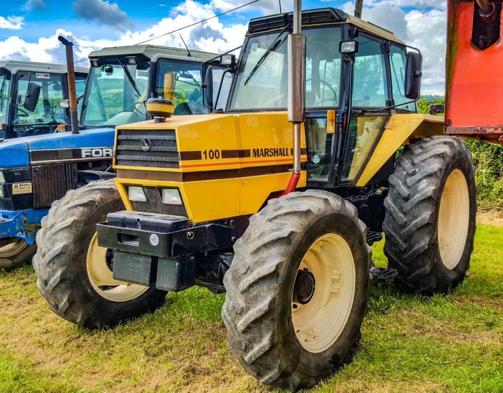 Star of the show: This 1985 Marshall 100 (100-4) was showing 11,388 hours on its odometer. Its tyres were well worn. The auctioneer announced that a phone bid had been received from England amounting to €30,000 (presumably from an enthusiastic collector). Nobody present on-site was willing to top that