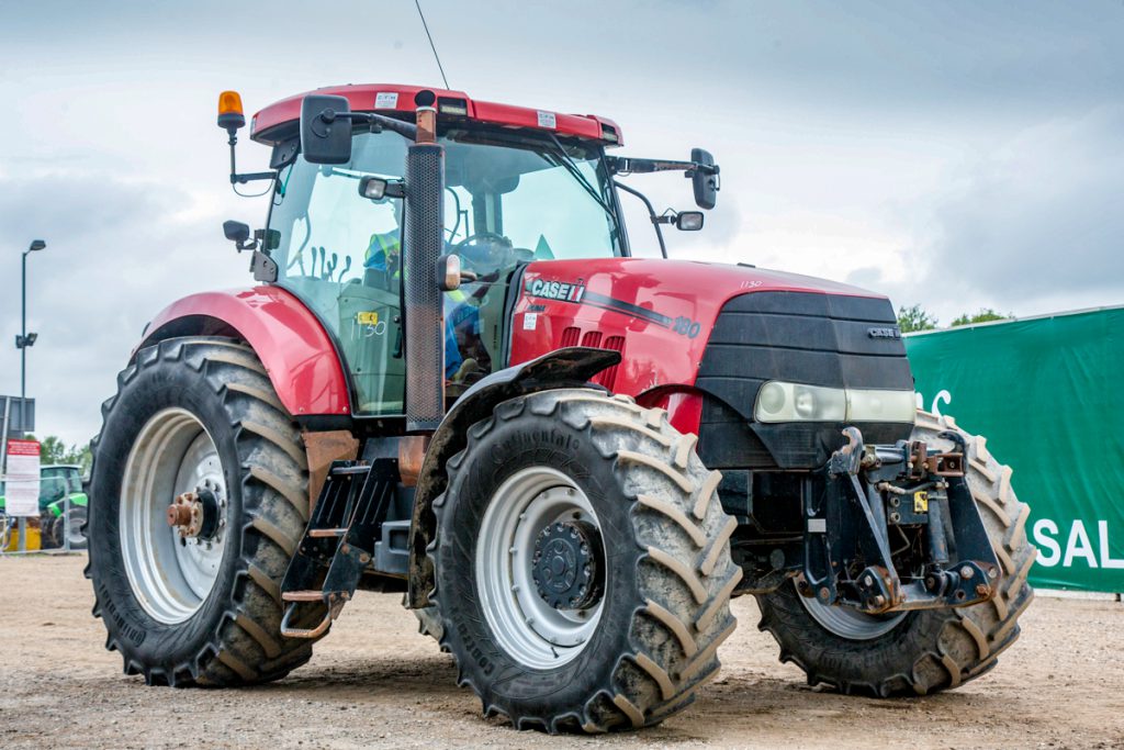 Modern muscle: This 2007 Case IH Puma 180 (powershift) had 5,722 on its odometer. It didn’t sell; bidding was weak on this particular tractor