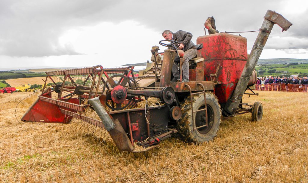 Machines didn’t necessarily have to be restored to ‘as new’ condition to partake; as long as a combine harvester was in working order, it was welcomed into the fold at the De Courcey Harvest ’17 event