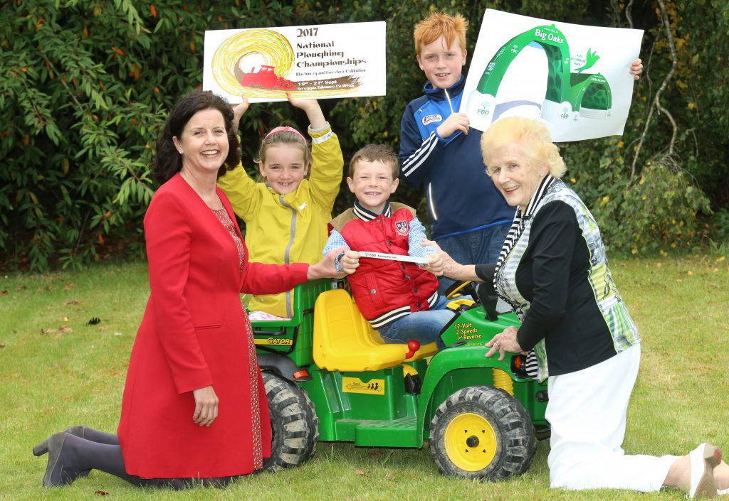 FBD’s CHILD SAFETY INITIATIVE @ #PLOUGHING17 launch from left are FBD CEO Fiona Muldoon, Derbhla McHugh, Saran Buttle, Tadgh McHugh and NPA Managing Director Anna May McHugh