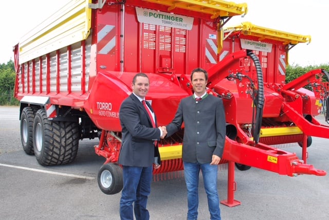 Diarmuid Claridge (left) welcomes Paul Wilson (right) to the Pottinger Ireland team