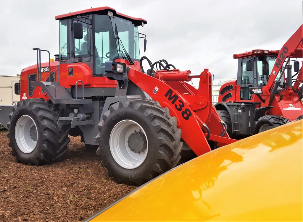 The M38, from Manitech Loaders, is fitted with a 6-cylinder, 180hp Cummins engine. That’s coupled to a 4-speed ZF transmission. The machine weighs 12t and is firmly aimed at the contracting sector. List price is €60,000 (excluding VAT)