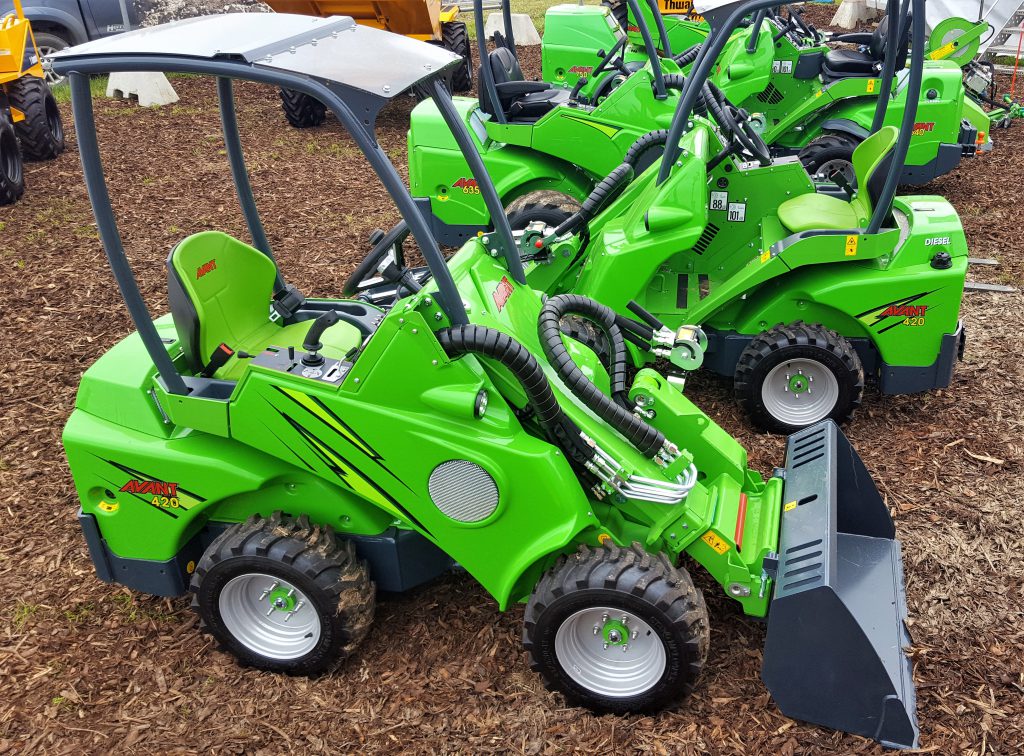 The Avant 420 can lift 550kg to a height of 2.8m, thanks to its 20hp engine. This pivot-steer machine is somewhat unusual; the driver’s seat is located on the front, rather than the rear, articulating section. Since 1991, Avant Tecno has manufactured more than 45,000 loaders at its factory in Finland. These machines are imported into Ireland by Pat O’Donnell &amp; Co