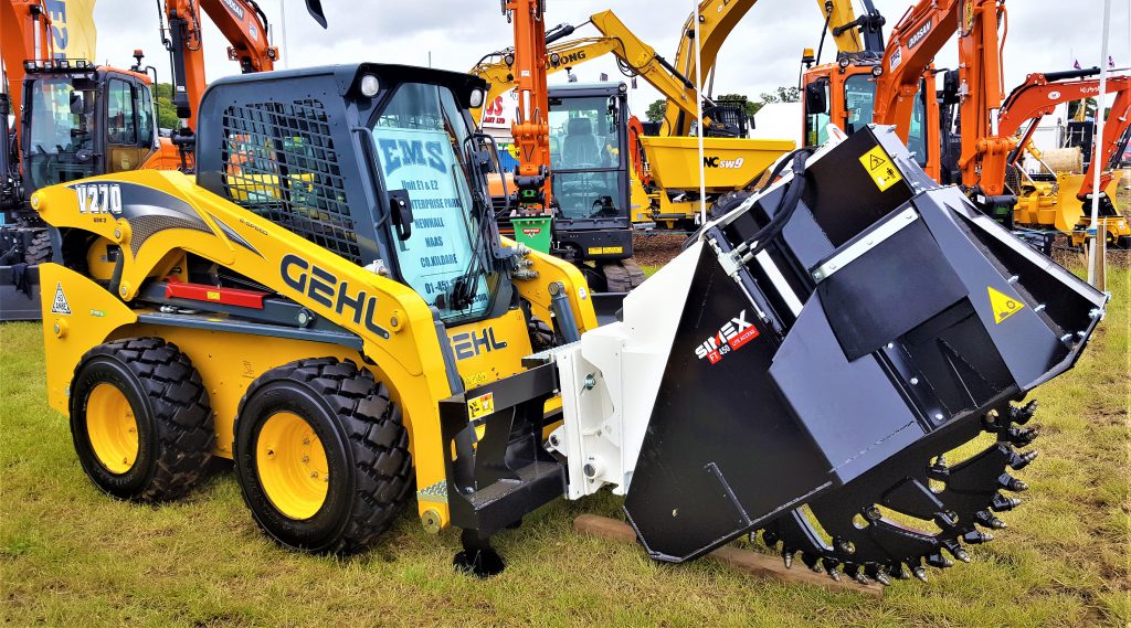 This Gehl V270 ‘Gen 2’ is a 70hp skid-steer loader. Rated operating capacity is 1.125t; maximum lift height is 3.3m. Gehl equipment is handled here in Ireland by EMS (Embankment Machinery Sales) – also the main agent for Doosan