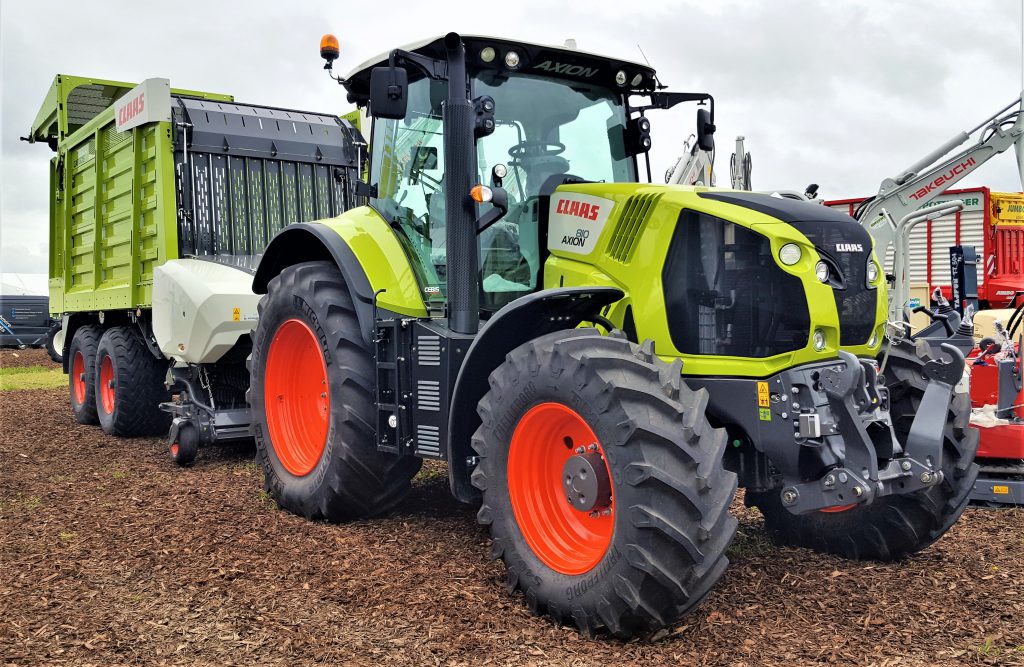 Claas has brought a range of tractors and equipment to the ‘Ploughing’, including this Axion 810 (215hp maximum). Slightly more unusual is the Cargos 8300 silage wagon on the rear; the 8300 is the smallest in this three-model wagon line-up from the German giant