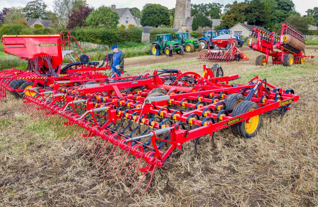 This 2012 Vaderstad NZ Agressive 600 trailed hydraulic-folding, spring-tine cultivator (with shatter-boards, Reekie tines, wheel-track eradicators and depth control) sold for £16,000