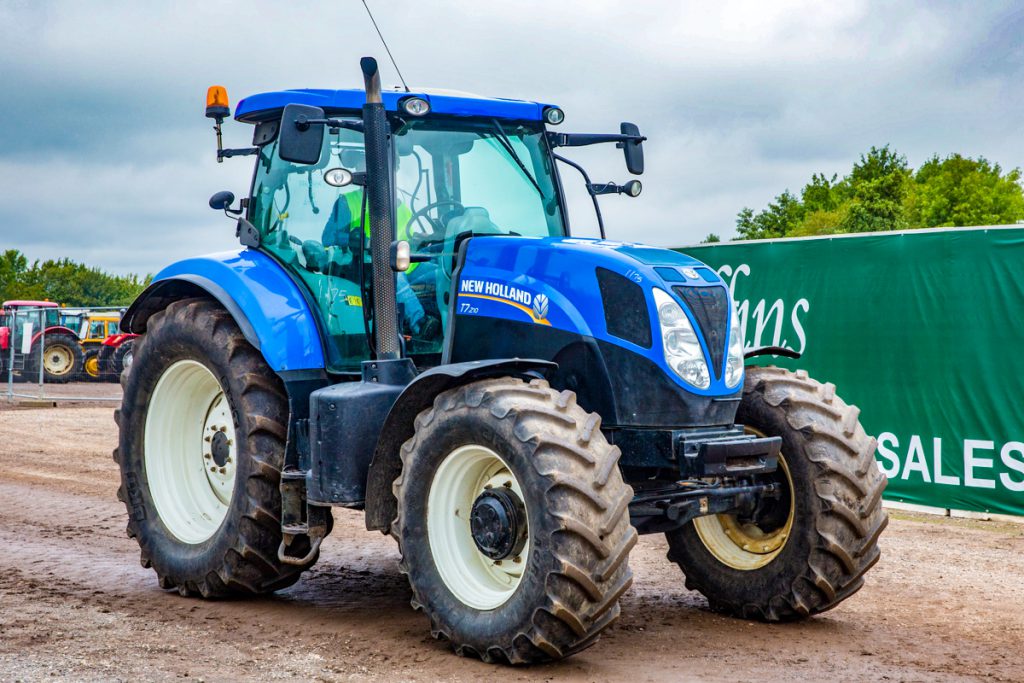 This modern 2012 New Holland T7.210 had a significant 8,268 hours on the clock. It sold for £25,800
