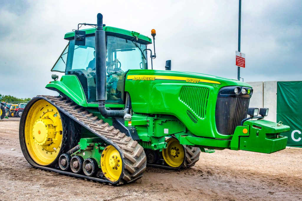 ‘Need a pull?’ This John Deere 8520T, equipped with AutoTrac, had 6,795 hours on the clock. It sold for £29,600