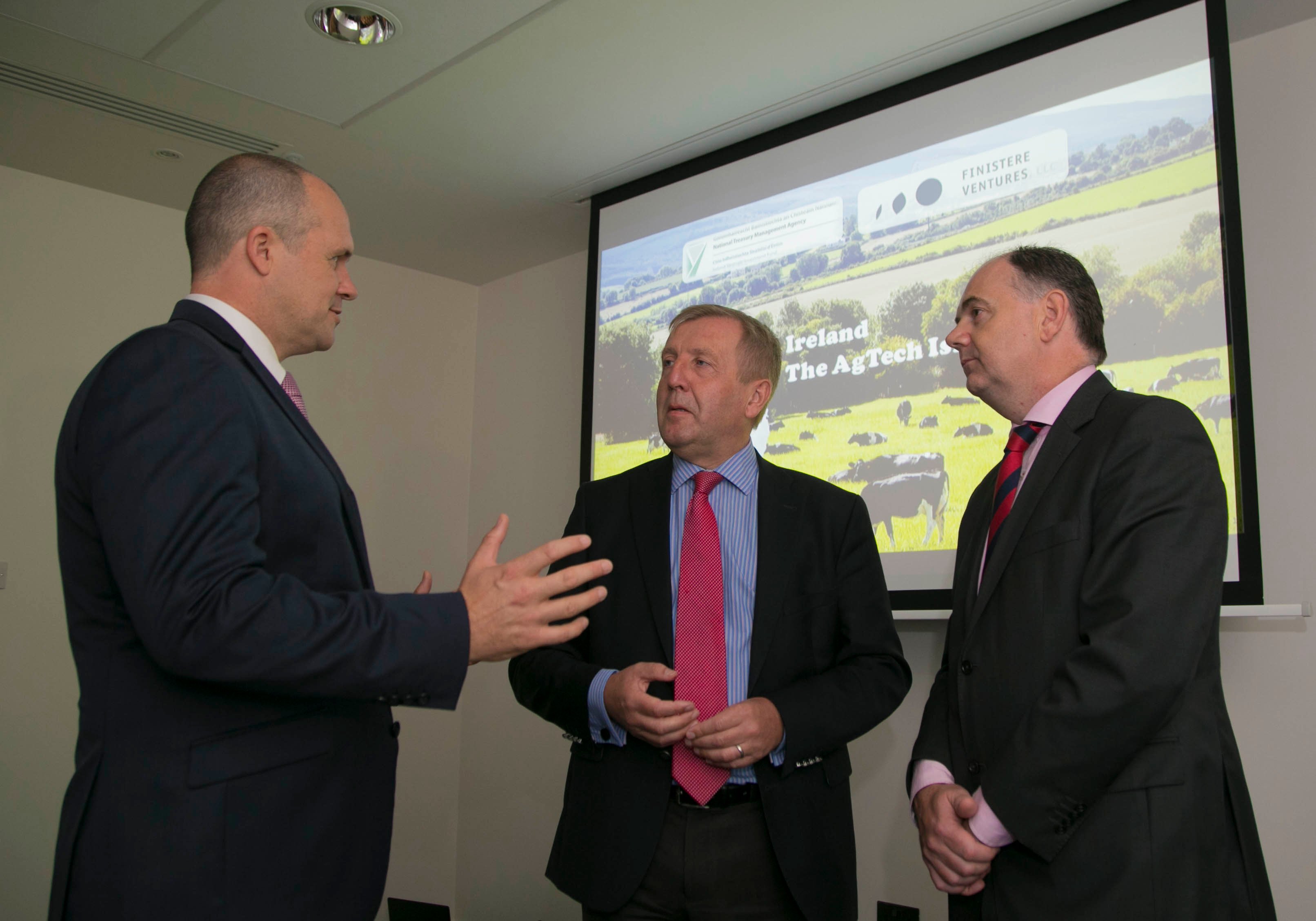 Minister for Agriculture, Food and the Marine, Michael Creed, with Finistere’s Kieran Furlong, Ireland AgTech Fund partner (left) and Cathal Fitzgerald, the Ireland Strategic Investment Fund’s Head of Agricultural Investments (right). Image source: Colm Mahady / Fennells, Fennell Photography