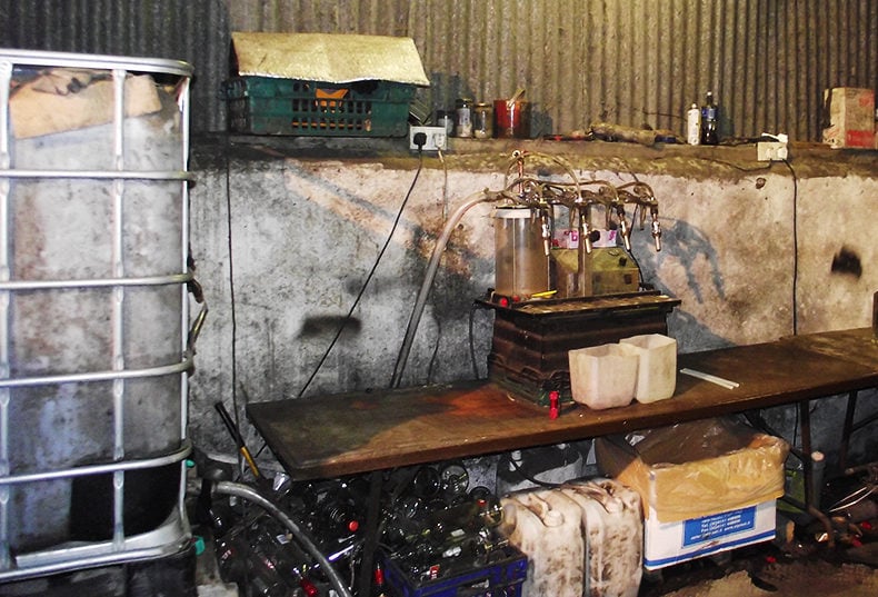 Filling and capping machine. Image source: Revenue