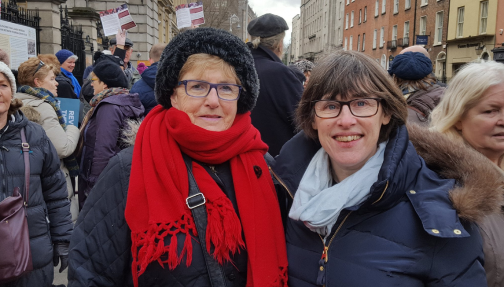 L-R: Joan McLoughlin, spokesperson for Pensioners for Equality; and Caroline Farrell, IFA Farm Family and Social Affairs chairperson. Image source: IFA Twitter