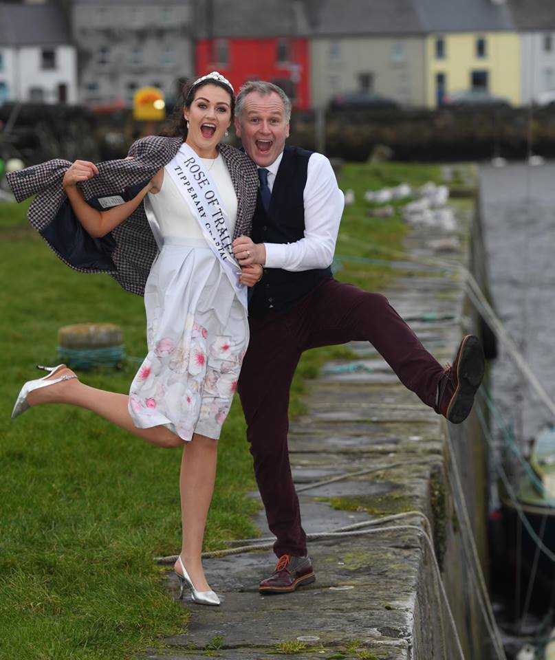 Rose of Tralee 2017 Dr. Jennifer Byrne with RTE’s Daithi O Se. Image source: Rose of Tralee International Festival Facebook page