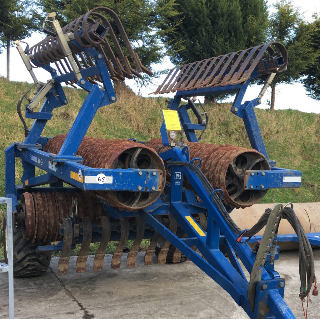 This fresh-looking Dal-Bo ring roller (five-to-six years old) achieved a sale (hammer) price of €9,000 (including VAT)