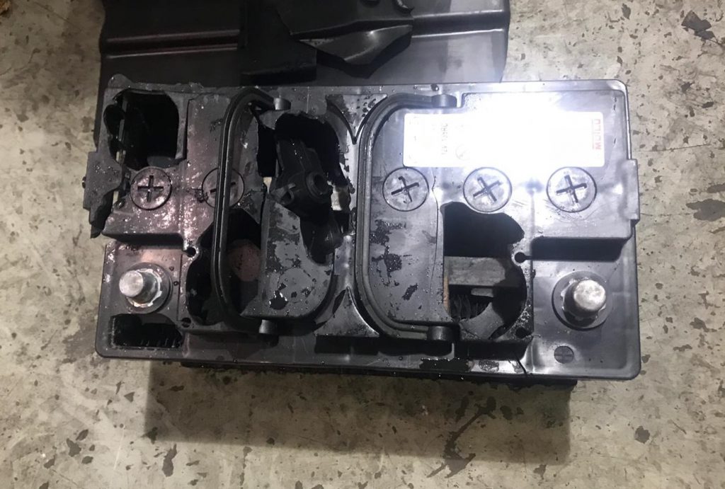 Batteries can explode if mishandled