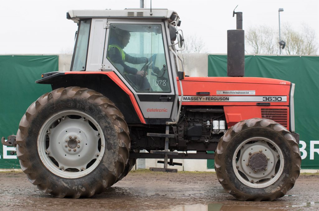 This 1990 Massey Ferguson 3630 (12,201 hours) sold for £5,000