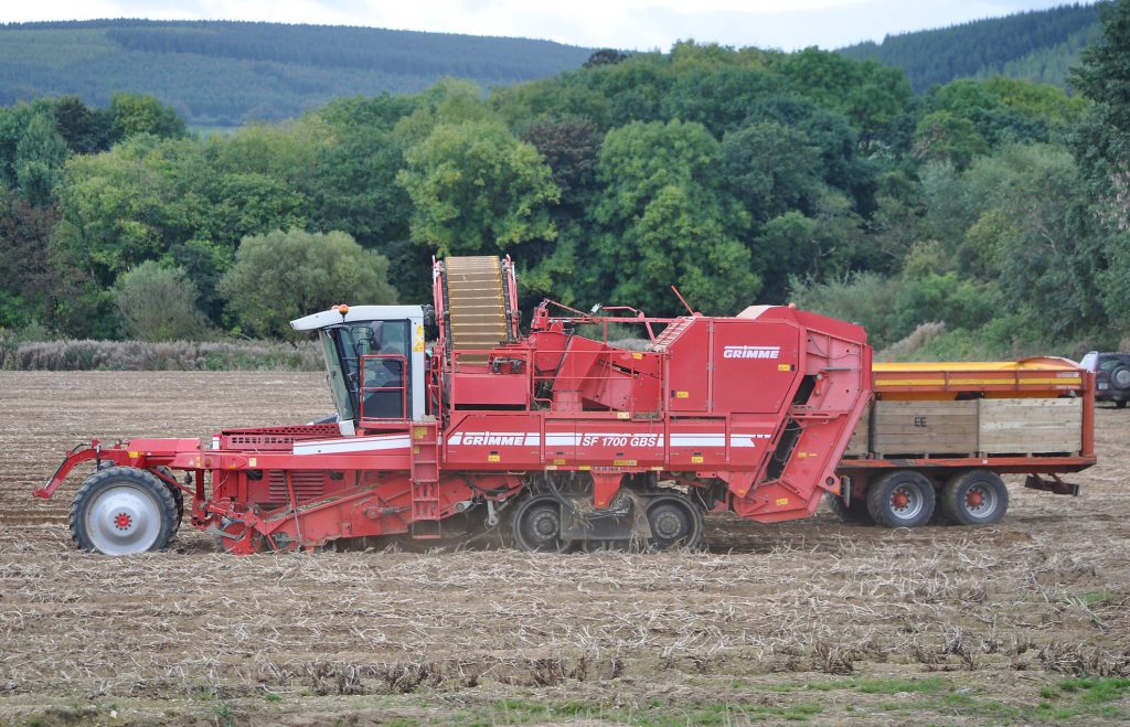 A Grimme harvester in action in Co. Cork. Image source: Shane Casey
