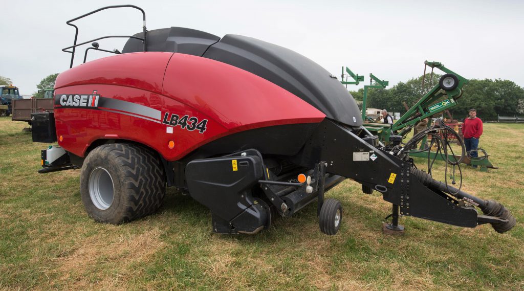 This 2014 Case IH LB434 (big square baler; rear camera; 24,900 bales) sold for £33,400