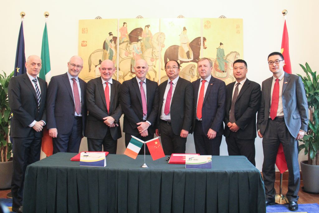 L-R: David Byrne,  EI China director; Brendan Gleeson, assistant secretary of Department of Agriculture; Eoin O’Leary, ambassador of Ireland to China; Fergus O’ Meara, international business development manager, Dairymaster; Gao Ji Wei, CEO of King Peng; Michael Creed, Minister for Agriculture; Lei Zhang, Dairymaster international sales and marketing executive for China; Hao Yu, EI China agriculture section