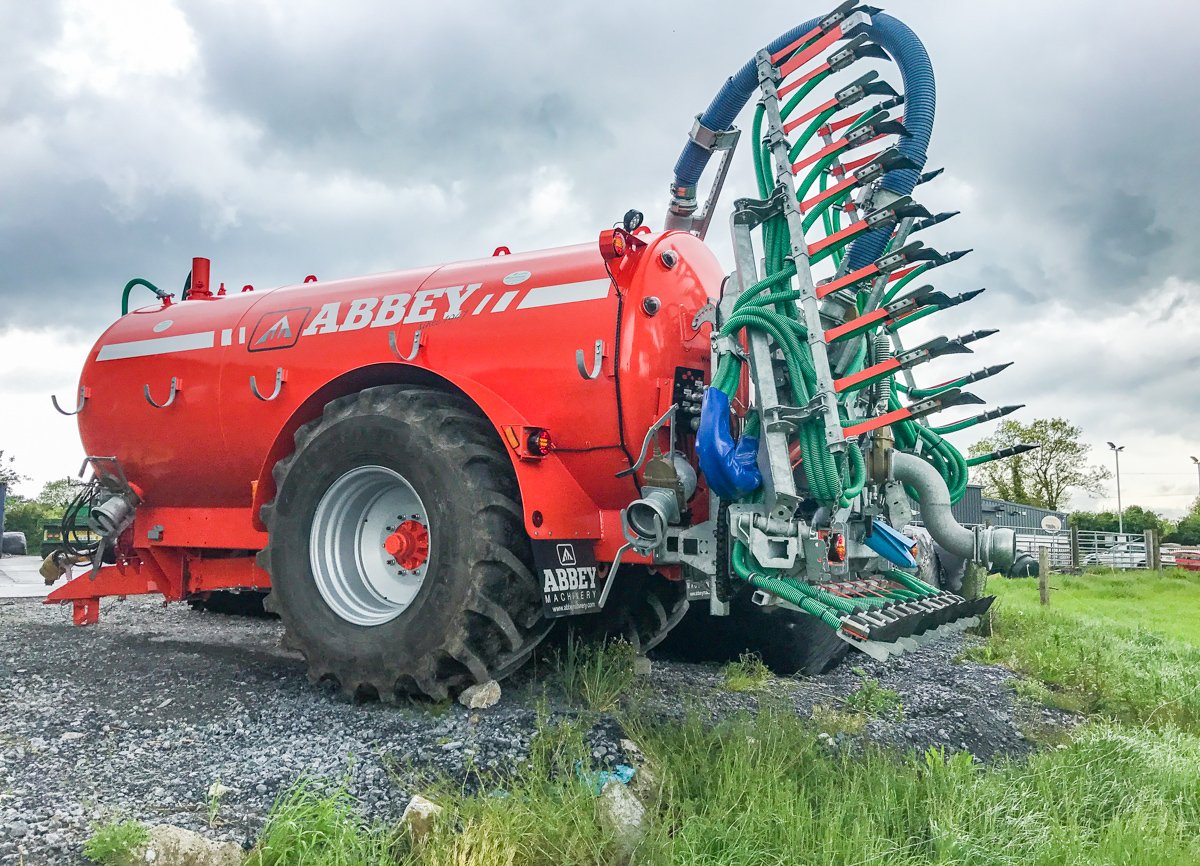 Morgan recently purchased a trailing shoe from Murphy Machinery in Co. Kilkenny