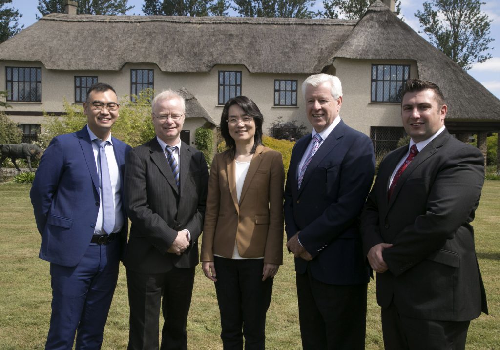 L-R: Xiaoming He, from Agrakepak; Colm O Cribin, from the Department of Agriculture, Food and the Marine; Yang Hua, counsellor of the Embassy of China; John Horgan, managing director, Kepak; and Christopher Watson from Kepak. Image source: Colm Mahady, Fennell Photography