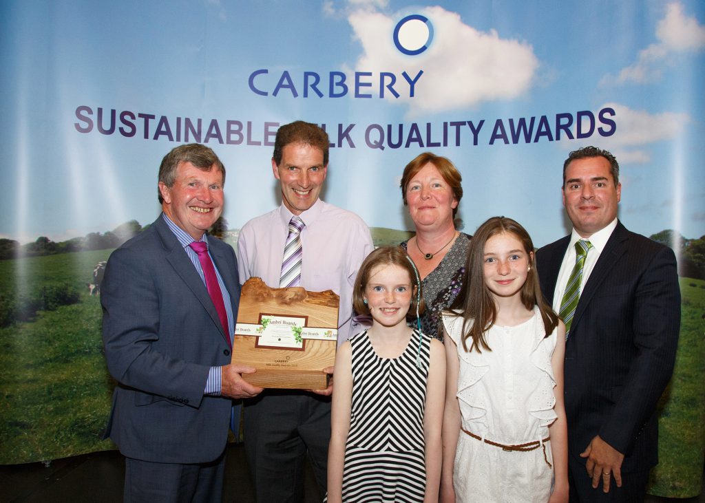 Lisavaird Co-op winners. L-R: Peter Fleming, Carbery Group chairman; Colm and Ber O’Sullivan, with daughters Clodagh and Maeve; Jason Hawkins, CEO, Carbery Group. Image source George Maguire
