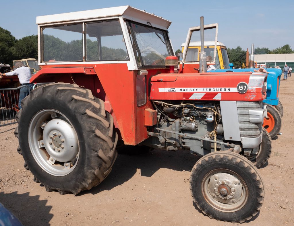 This Massey Ferguson (MF) 157 (four-cylinder; inside rear wheel weights) sold for £2,000 (no VAT)