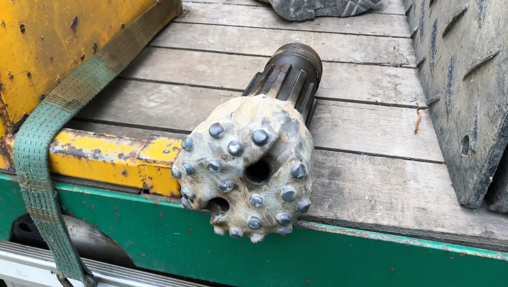 Partly-worn drill head
