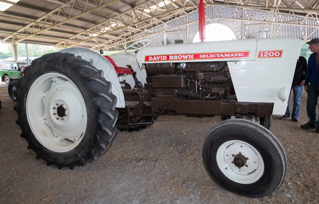 This David Brown 1200 Selectamatic (power steering; 'nice restoration'; many new parts) sold for £5,800 (plus VAT)