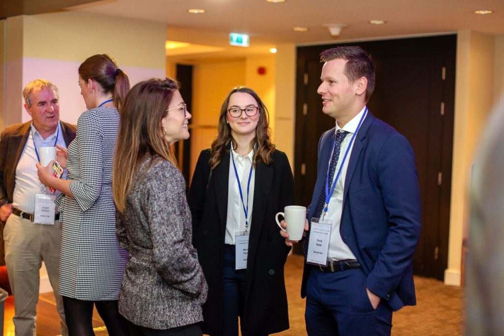 L-R: Amanda Helgerson, Moypark; Marilyn Parlett, Moypark; and David Wylie, W&amp;R Barnett. Image source: SJ Photography
