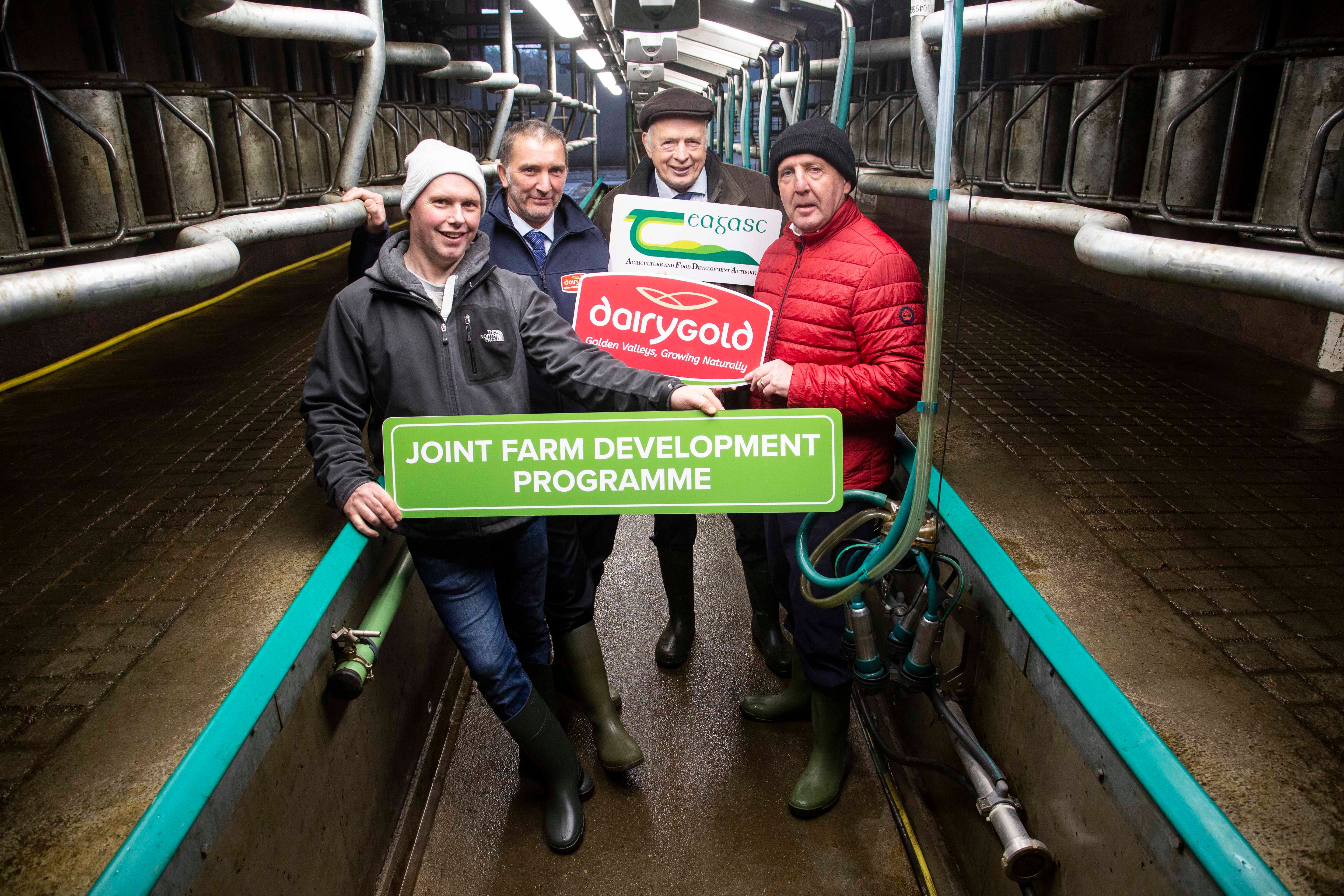 L-R: Cork farmer John Keane; Dairygold chairman, John O’Gorman; Tom Kelly, Teagasc; and Minister for Agriculture, Food and the Marine Michael Creed. Image source: Clare Keogh