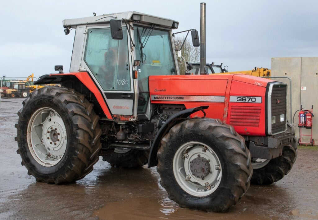 This 1994 MF 3670 (6,566 hours) sold for £5,600