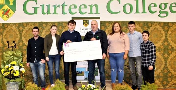 2nd year students in Gurteen recently raised €5,000 in funding for the farming charity Embrace FARM, pictured with charity founder Brian Rohan