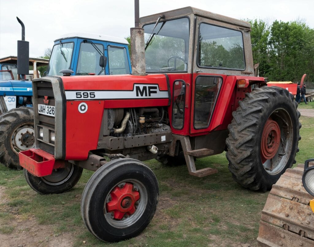 This 1975 MF 595 (6,179 hours) sold for £4,200