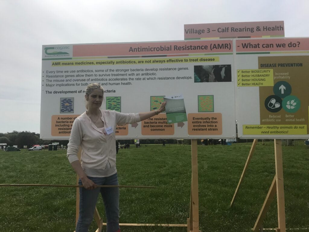 Caroline Garvan addressing the crowd at the DairyBEEF2019 open day in Johnstown Castle. She is holding the recently published ‘Code of Good Practice Regarding the Responsible Prescribing and Use of Antibiotics in Farm Animals’